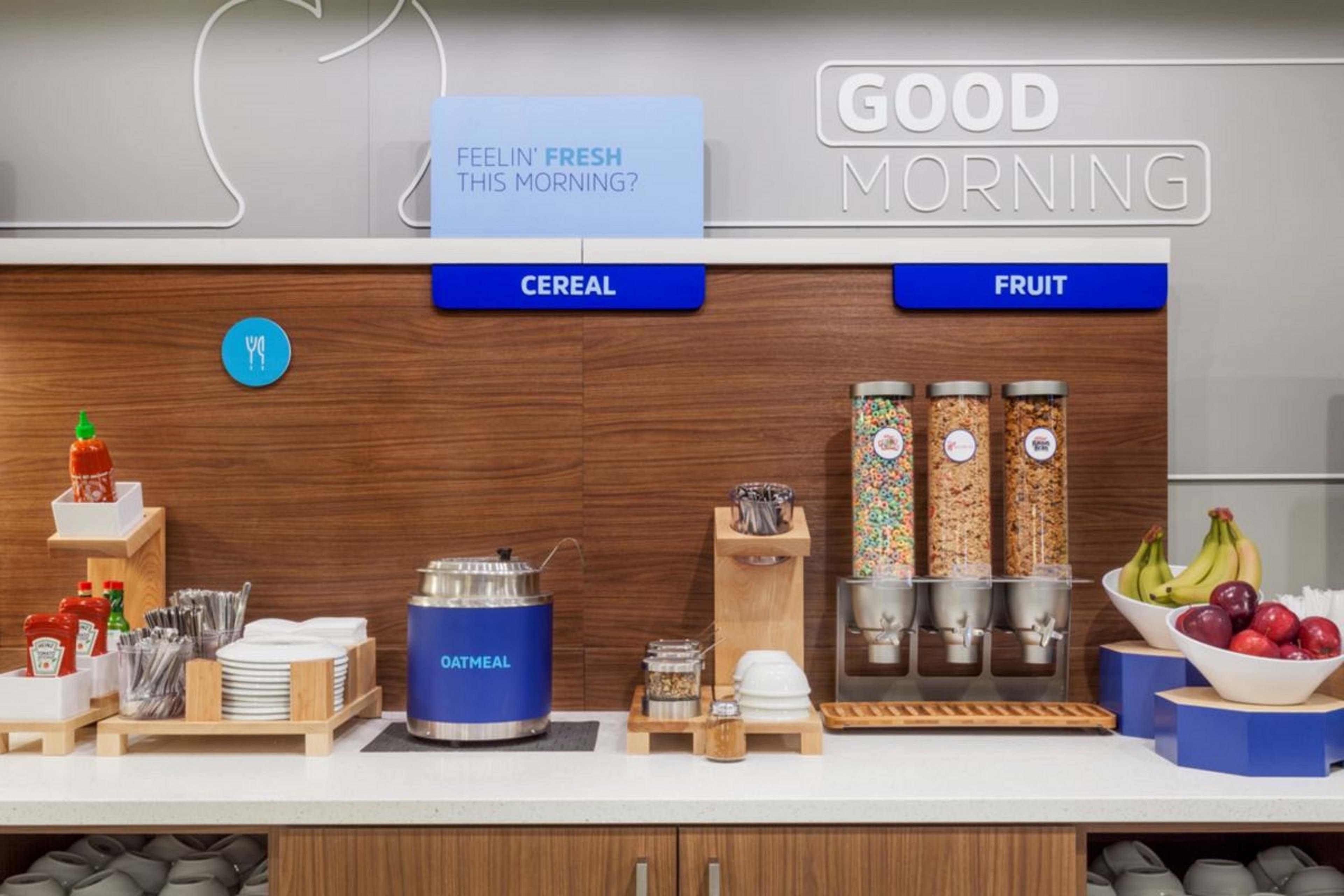 Holiday Inn Express & Suites Fairmont By Ihg Zewnętrze zdjęcie