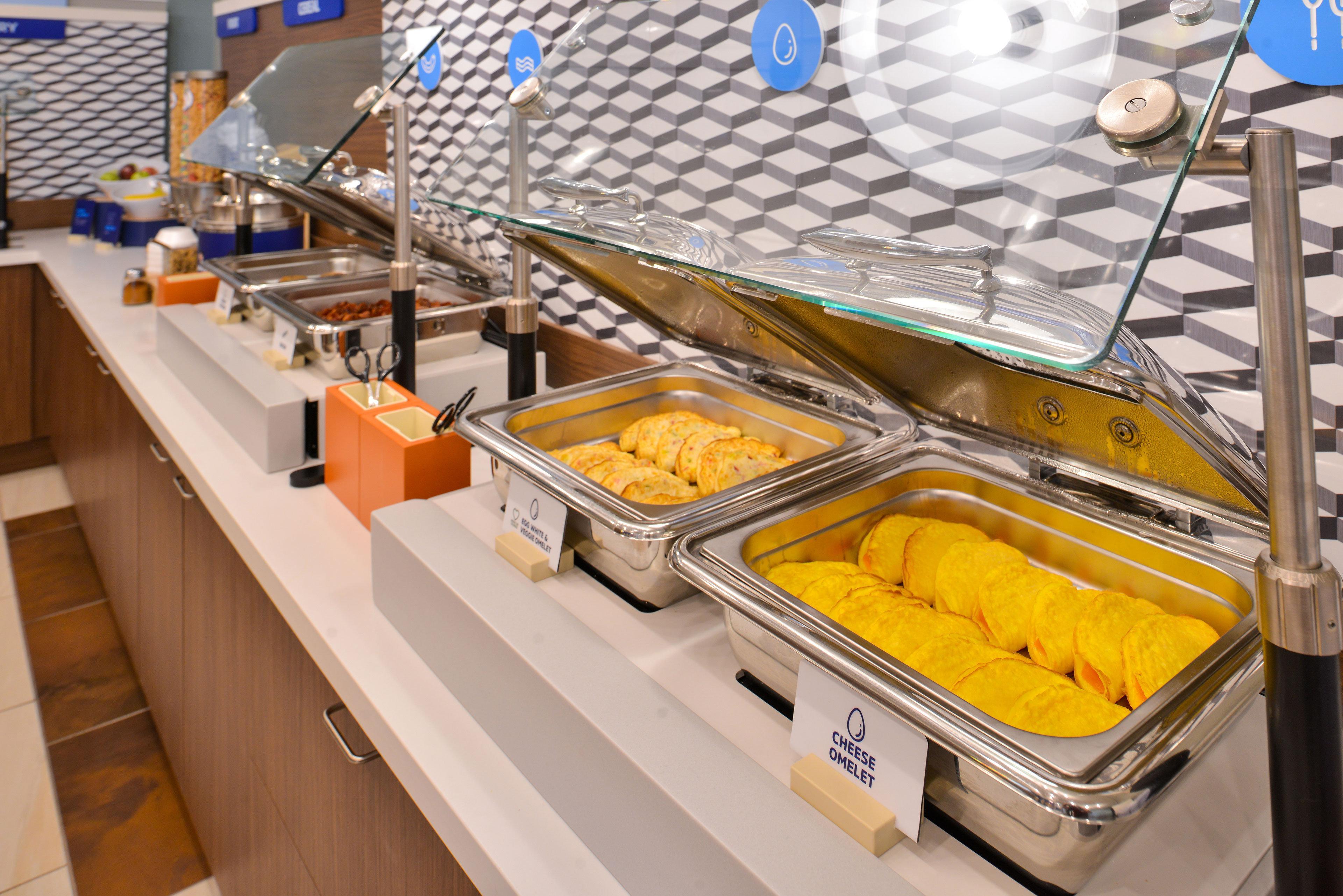 Holiday Inn Express & Suites Fairmont By Ihg Zewnętrze zdjęcie