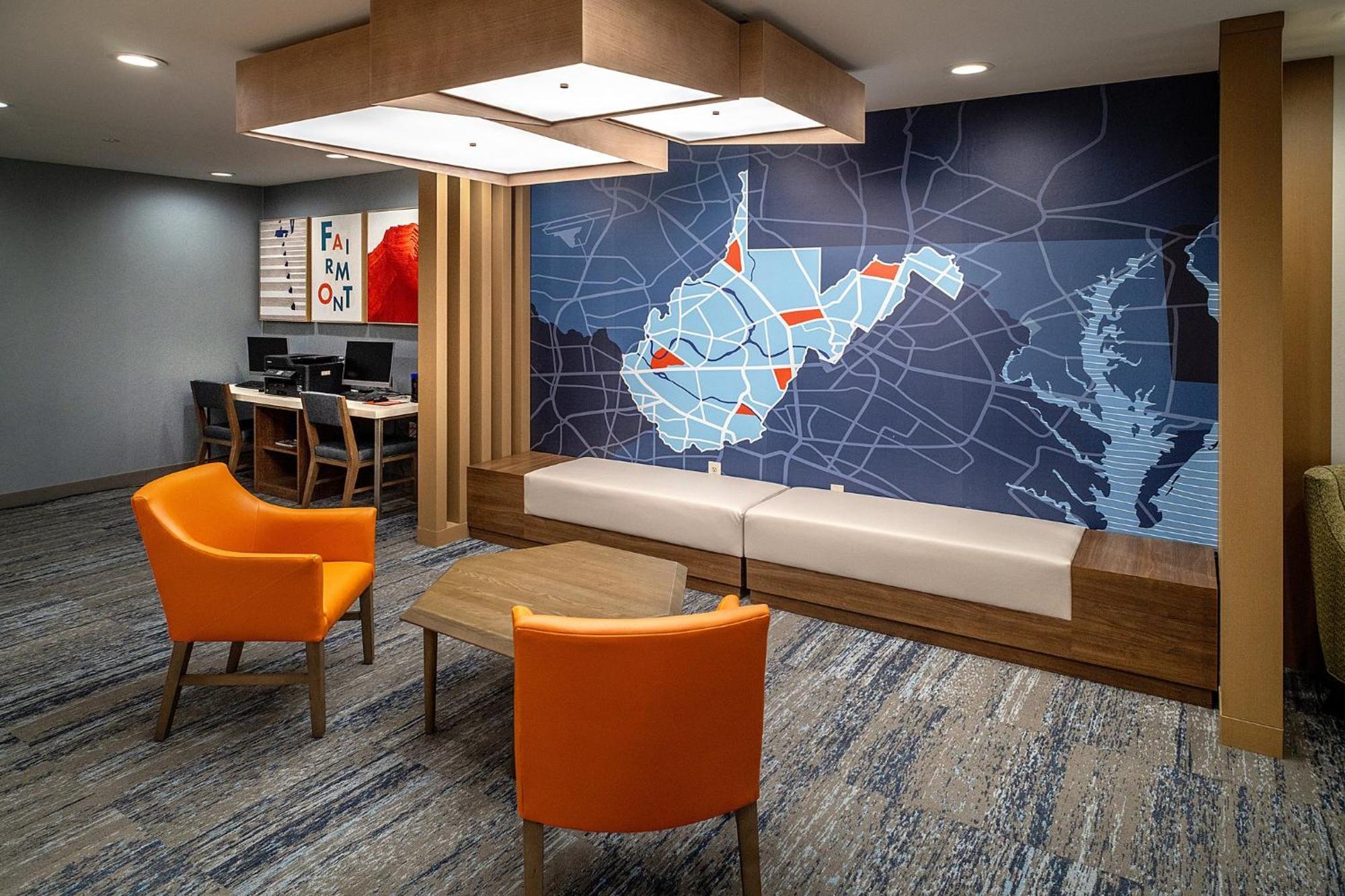 Holiday Inn Express & Suites Fairmont By Ihg Zewnętrze zdjęcie